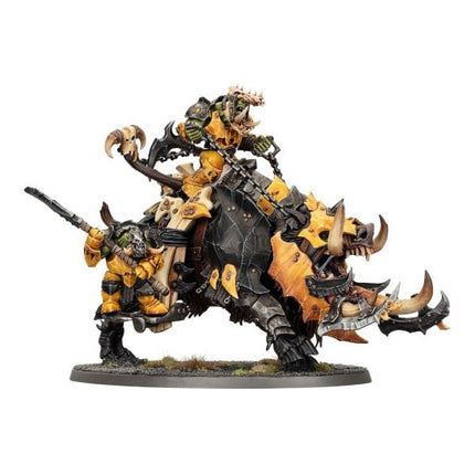 ORRUK WARCLANS: TUSKBOSS ON MAW-GRUNTA