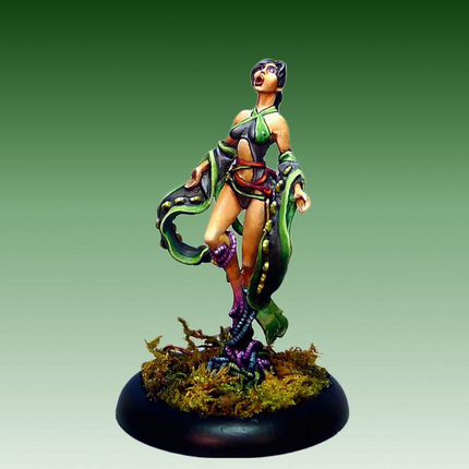 Satsuki, Orochi Priestess
